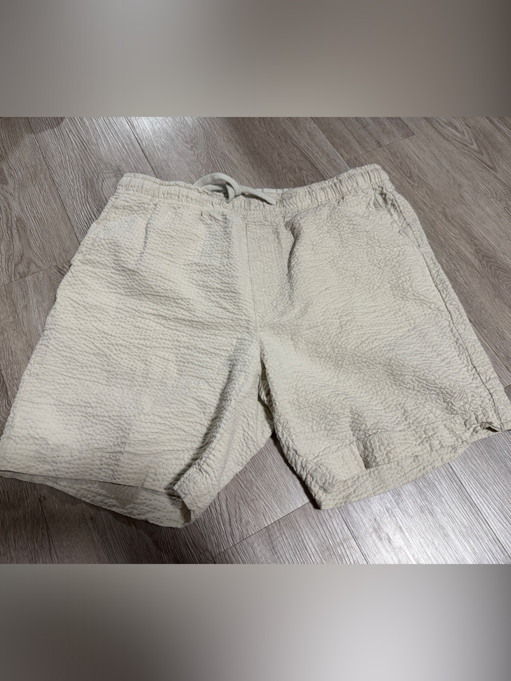 Nautica Men's Pale Beige Seersucker Drawstring Athletic Shorts